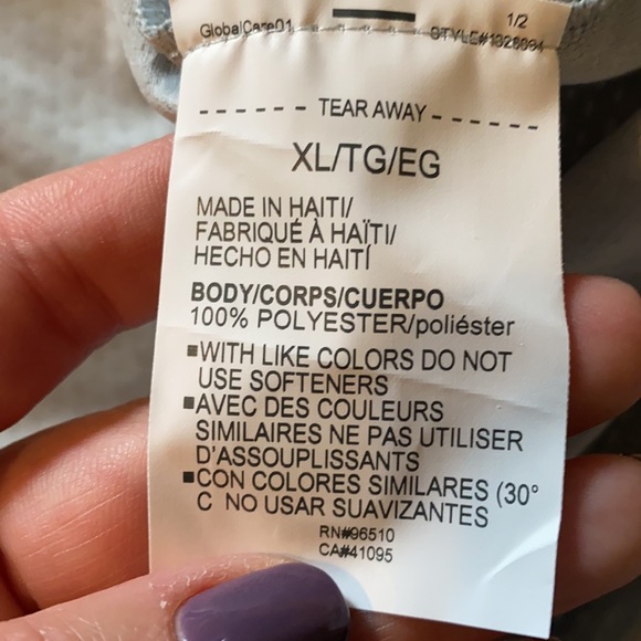 NWOT Under Armour Tank - Picture 3 of 5